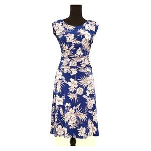 En Focus Studio dress